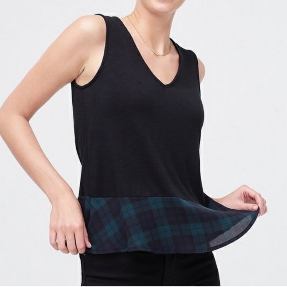 EUC J. Crew black and Green Sleeveless Tank Top Blouse